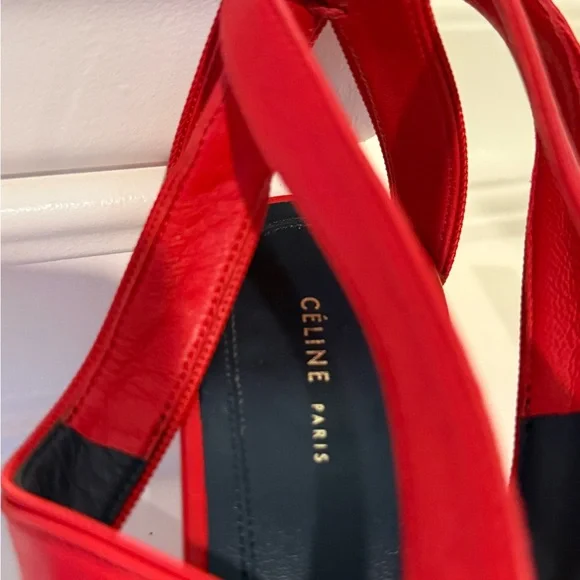 Chic Red Women's Shoes - Picture 5 of 17